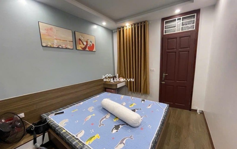 Bán Nhà Đặng Văn Ngữ, 36m², Gần Ô Tô, Full Nội Thất, Cách Phố Vài Bước Chân, Chỉ 6.35 Tỷ